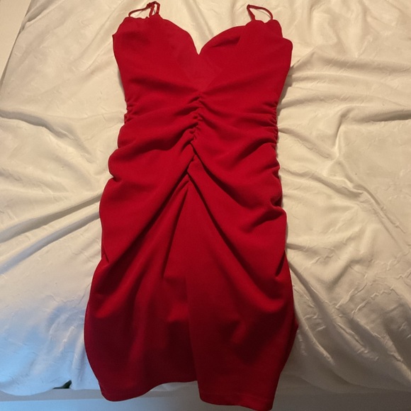 Dress - Picture 2 of 2